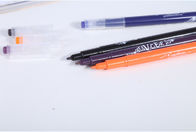 12 enfants effaçables de couleurs peignant le stylo de marqueur de point fin d'art